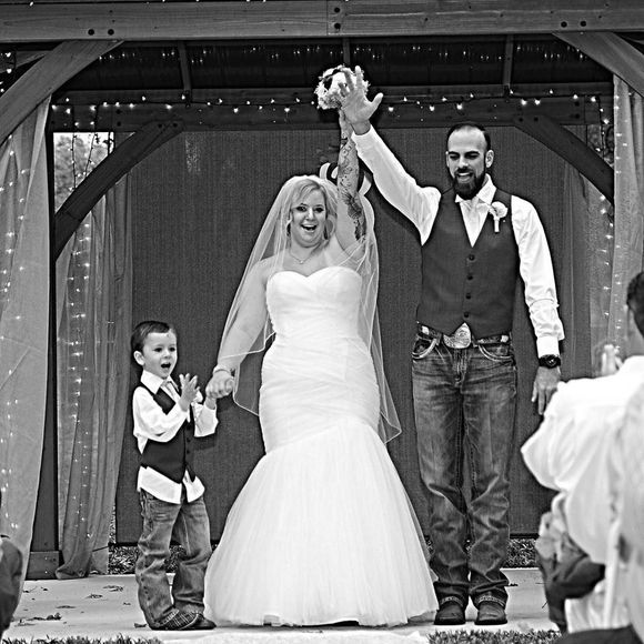 Meet your Posher, Lauren - Picture 1 of 1